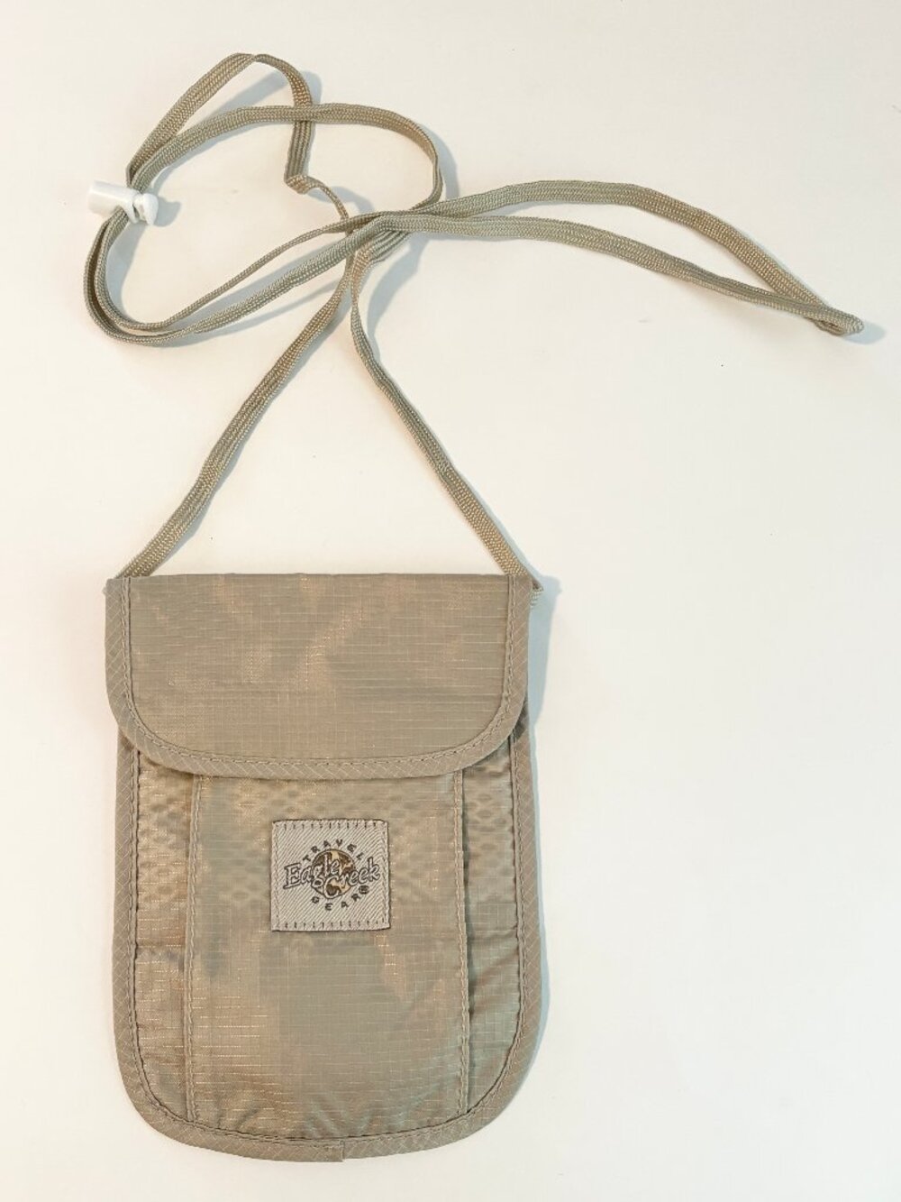 Eagle Creek travel neck wallet
